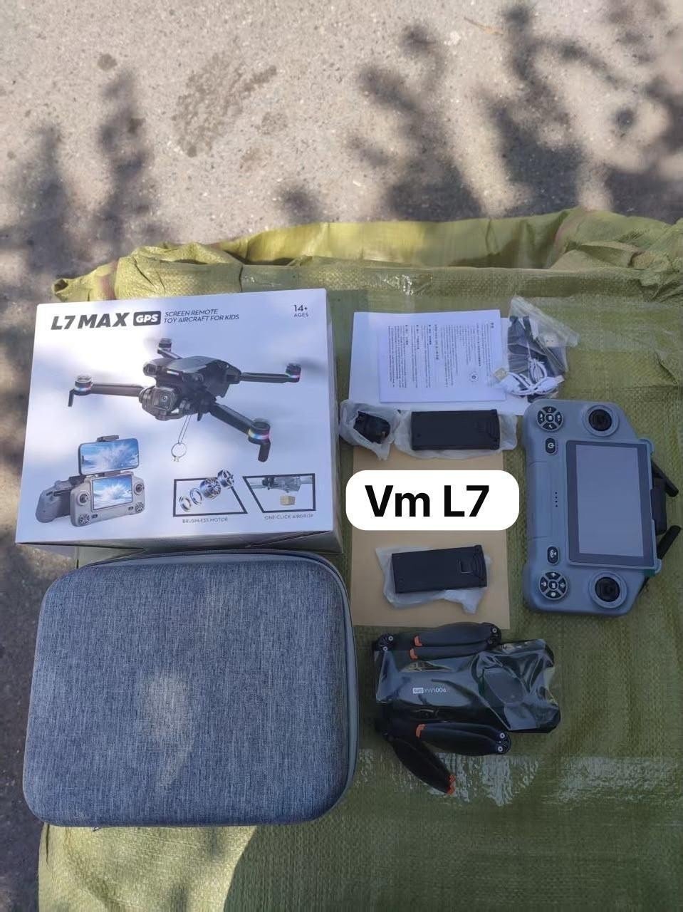 L7 Max GPS Drone Screen Remote Brushless Motor